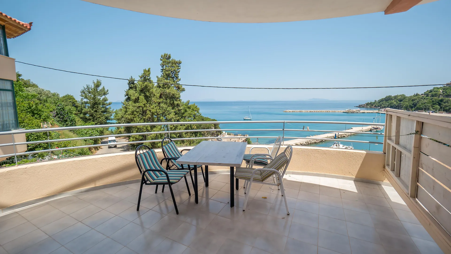 Harbour View - Oceanis Apartments contacts